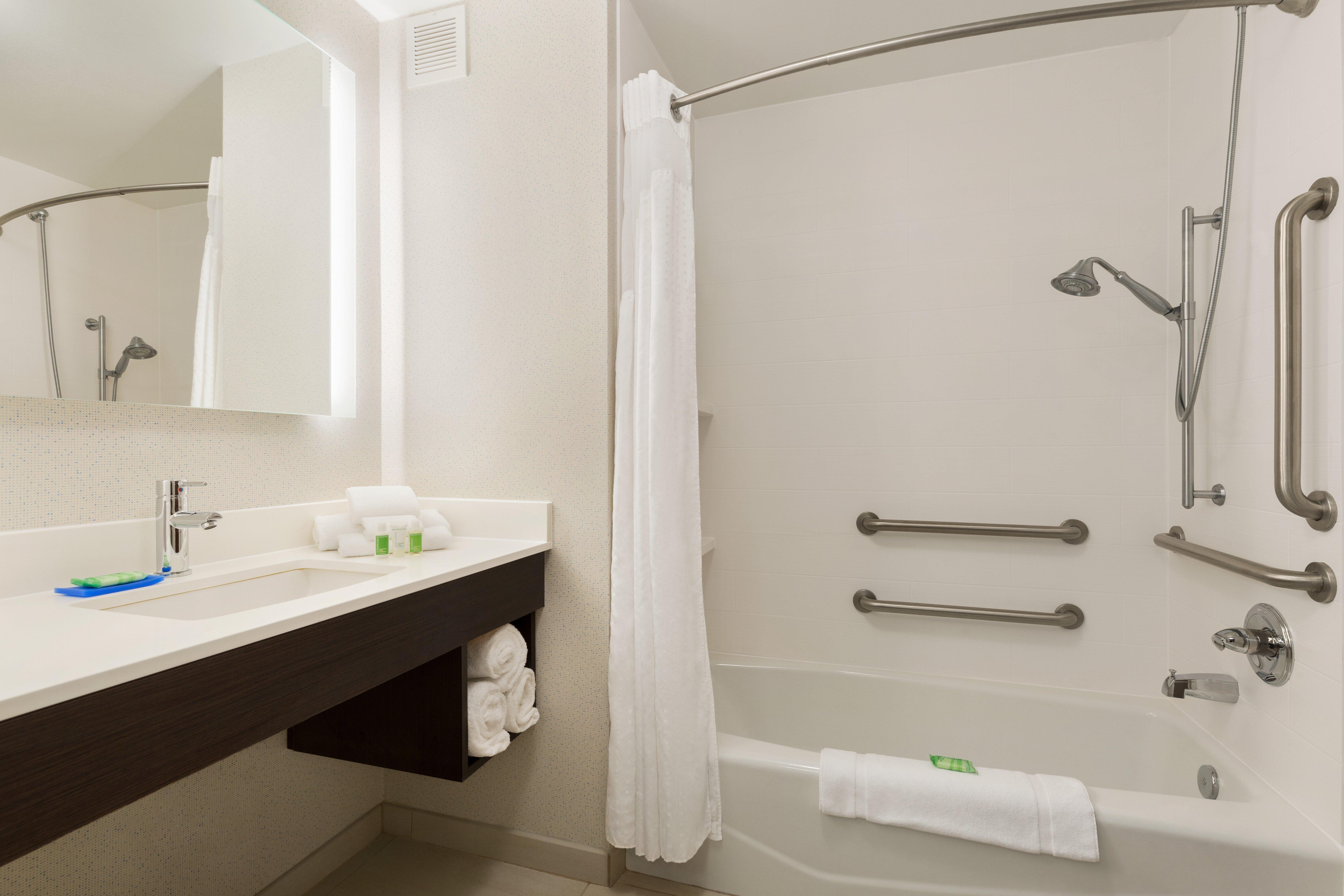 Holiday Inn Express Hotel & Suites Shawnee I-40 By Ihg Esterno foto