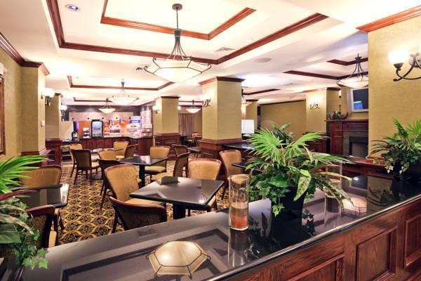 Holiday Inn Express Hotel & Suites Shawnee I-40 By Ihg Esterno foto