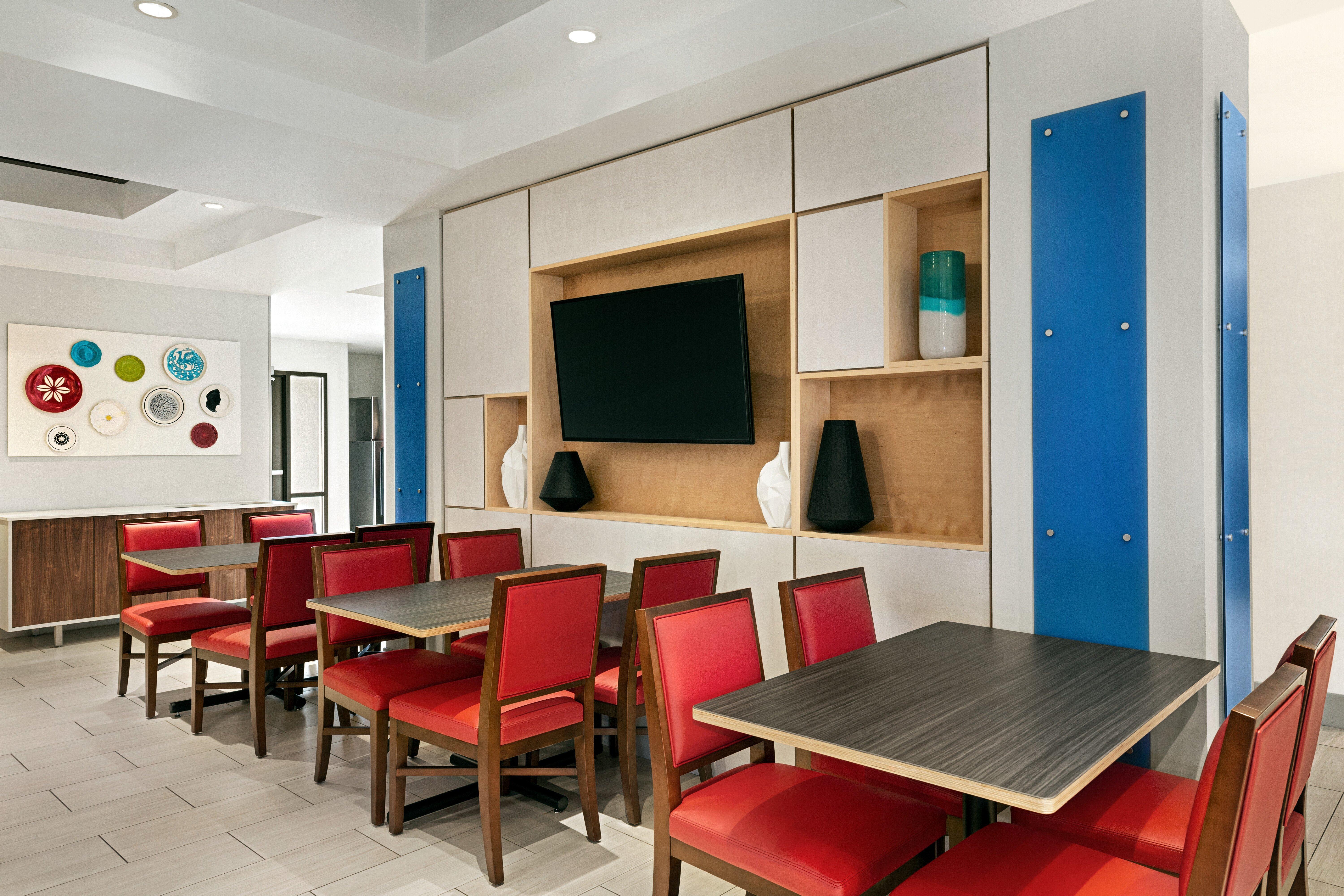 Holiday Inn Express Hotel & Suites Shawnee I-40 By Ihg Esterno foto